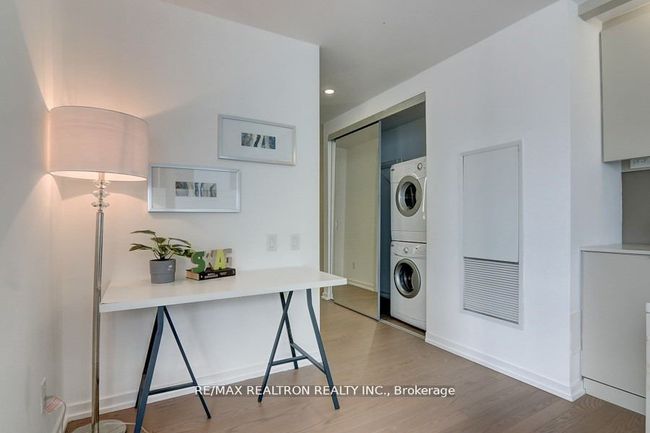 603 - 101 Peter St, Condo with 2 bedrooms, 1 bathrooms and null parking in Toronto ON | Image 8