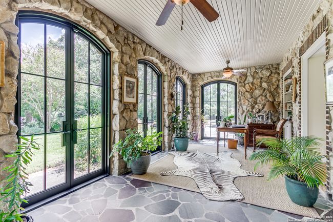 140 Luther Dr, House other with 4 bedrooms, 5 bathrooms and null parking in Olmos Park TX | Image 31