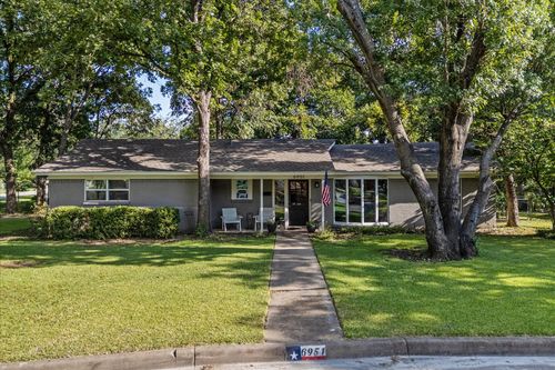 6951 Pinon St, Fort Worth, TX, 76116-9025 | Card Image
