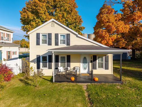 207 S Poplar St, Lagrange, IN, 46761-1827 | Card Image