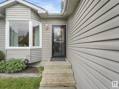 4232 33a St Nw, House other with 4 bedrooms, 3 bathrooms and 4 parking in Edmonton AB | Image 3