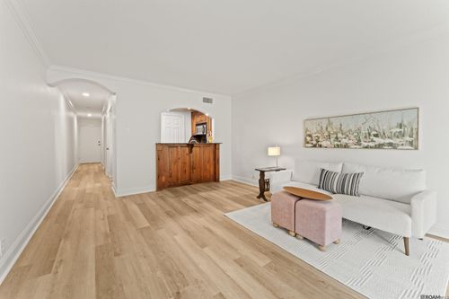 apt-129-2045 N 3rd St, Baton Rouge, LA, 70802-5179 | Card Image