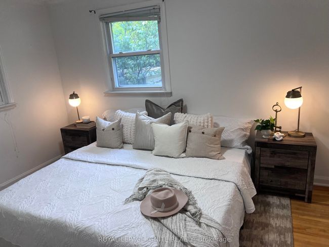 55 Tozer Ave, House other with 5 bedrooms, 2 bathrooms and 4 parking in London ON | Image 7