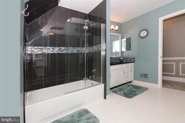 9406 Meadow Crossing Way, House other with 6 bedrooms, 4 bathrooms and null parking in FAIRFAX STATION VA | Image 25