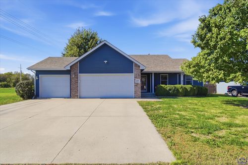 4109 Sw Moundview Dr, Topeka, KS, 66610-2336 | Card Image