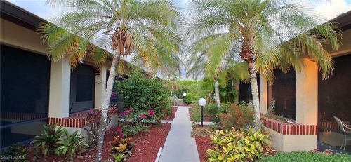 2056-2056 Pine Isle Ln, NAPLES, FL, 34112-6168 | Card Image