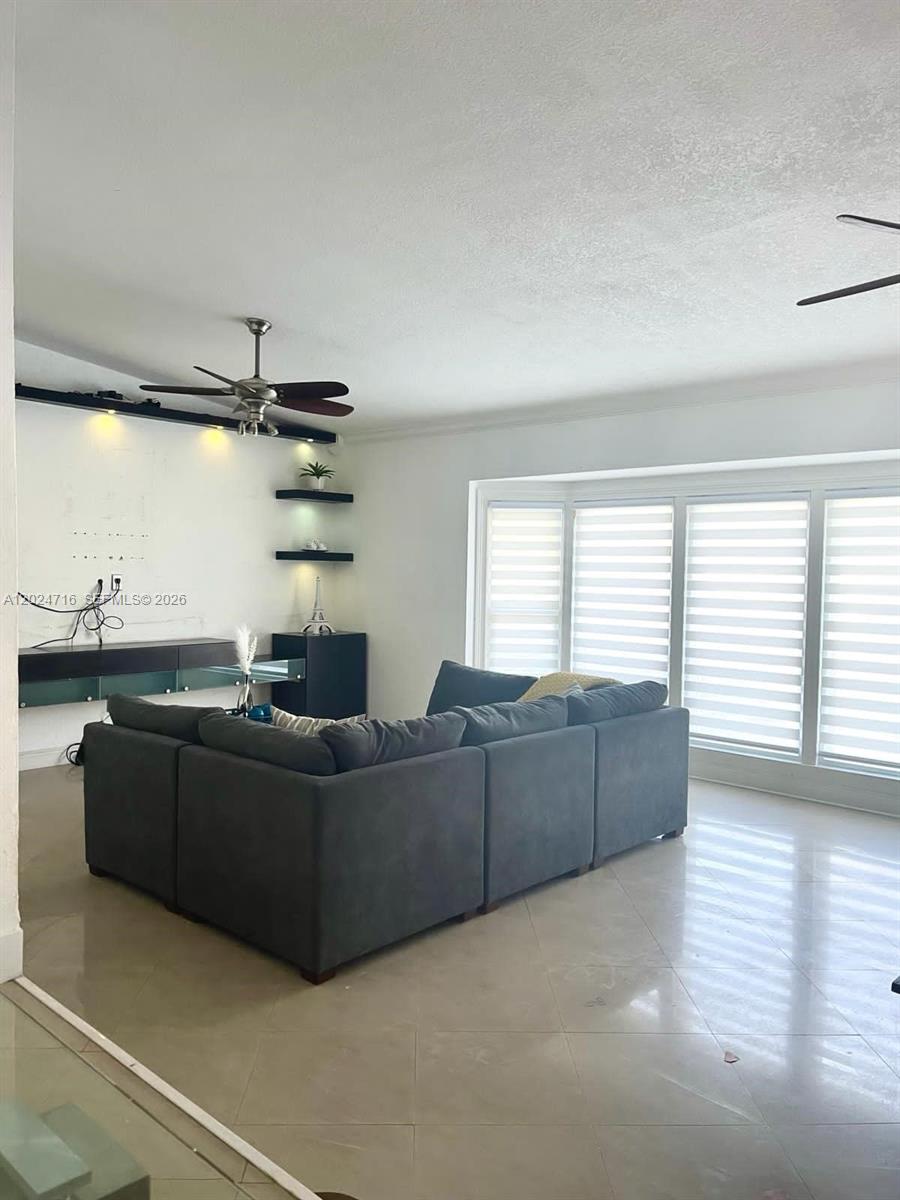 Residential Lease in Miami 5