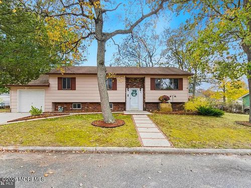 42 Monroe Ave, BROWNS MILLS, NJ, 08015-3823 | Card Image