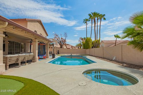 6775 W Tonto Dr, Glendale, AZ, 85308-5568 | Card Image