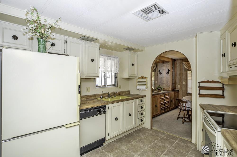 10th St, Yuma, AZ 85364 #1