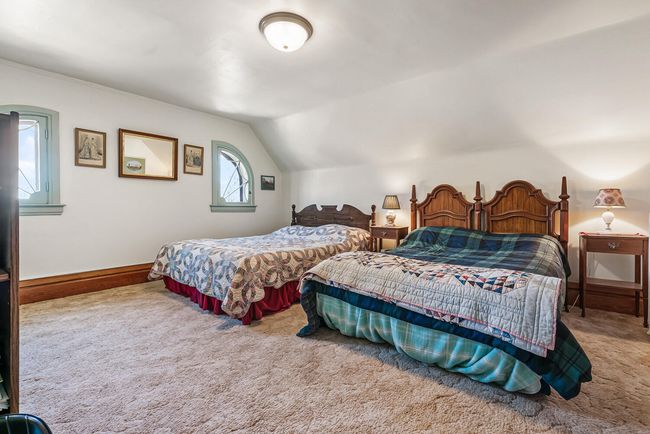 204 Monroe St, House other with 5 bedrooms, 4 bathrooms and null parking in Kalamazoo MI | Image 44