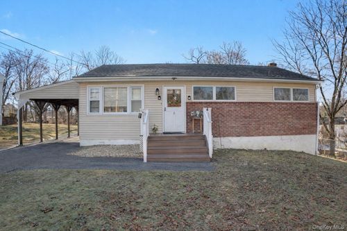 9 Hillside Ter, Monroe, NY, 10950-2515 | Card Image