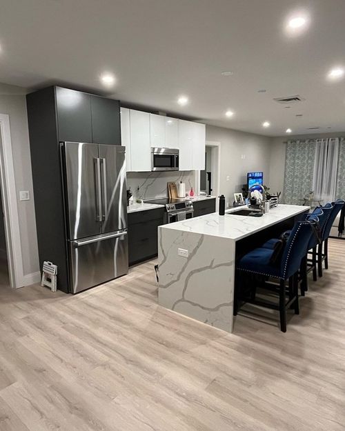 302-25 2nd St, Chelsea, MA, 02150-4643 | Card Image