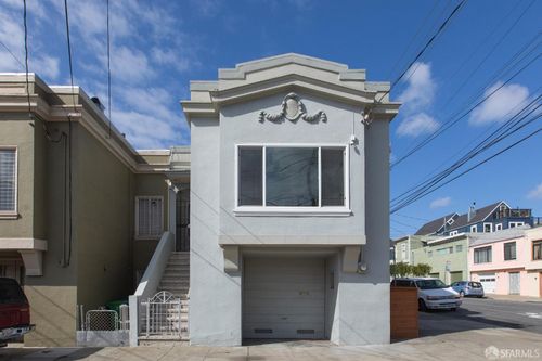 1400 York St, San Francisco, CA, 94110-4823 | Card Image
