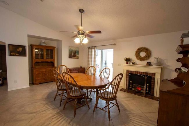 1019 Se Euclid Ln, House other with 3 bedrooms, 2 bathrooms and null parking in Port St Lucie FL | Image 16