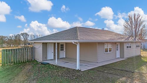 1311 Wade St, Mountain View, MO, 65548-7158 | Card Image