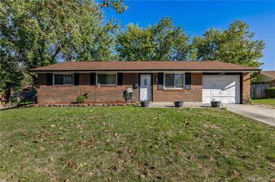 5259 Robinview Court, House other with 3 bedrooms, 1 bathrooms and null parking in Huber Heights OH | Image 1