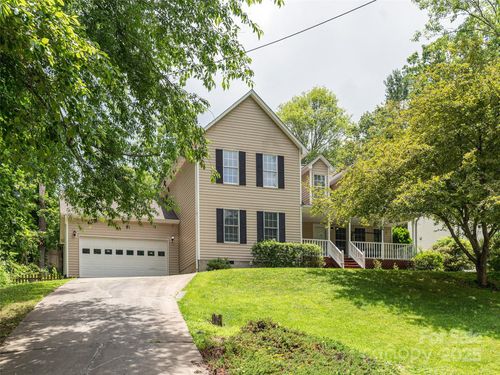 30 Collenwood Rd, Arden, NC, 28704-9550 | Card Image