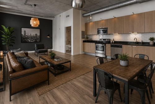 508-2100 Van Buren St, Hollywood, FL, 33020-7340 | Card Image