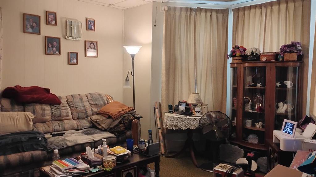 Breckenridge St, Mexico, MO 65265