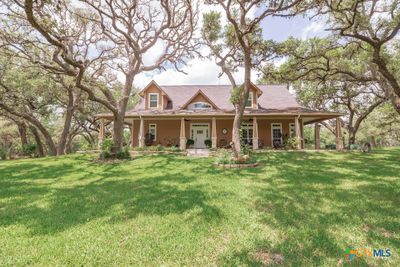 18630 N Us Highway 77, House other with 4 bedrooms, 3 bathrooms and null parking in Yoakum TX | Image 1