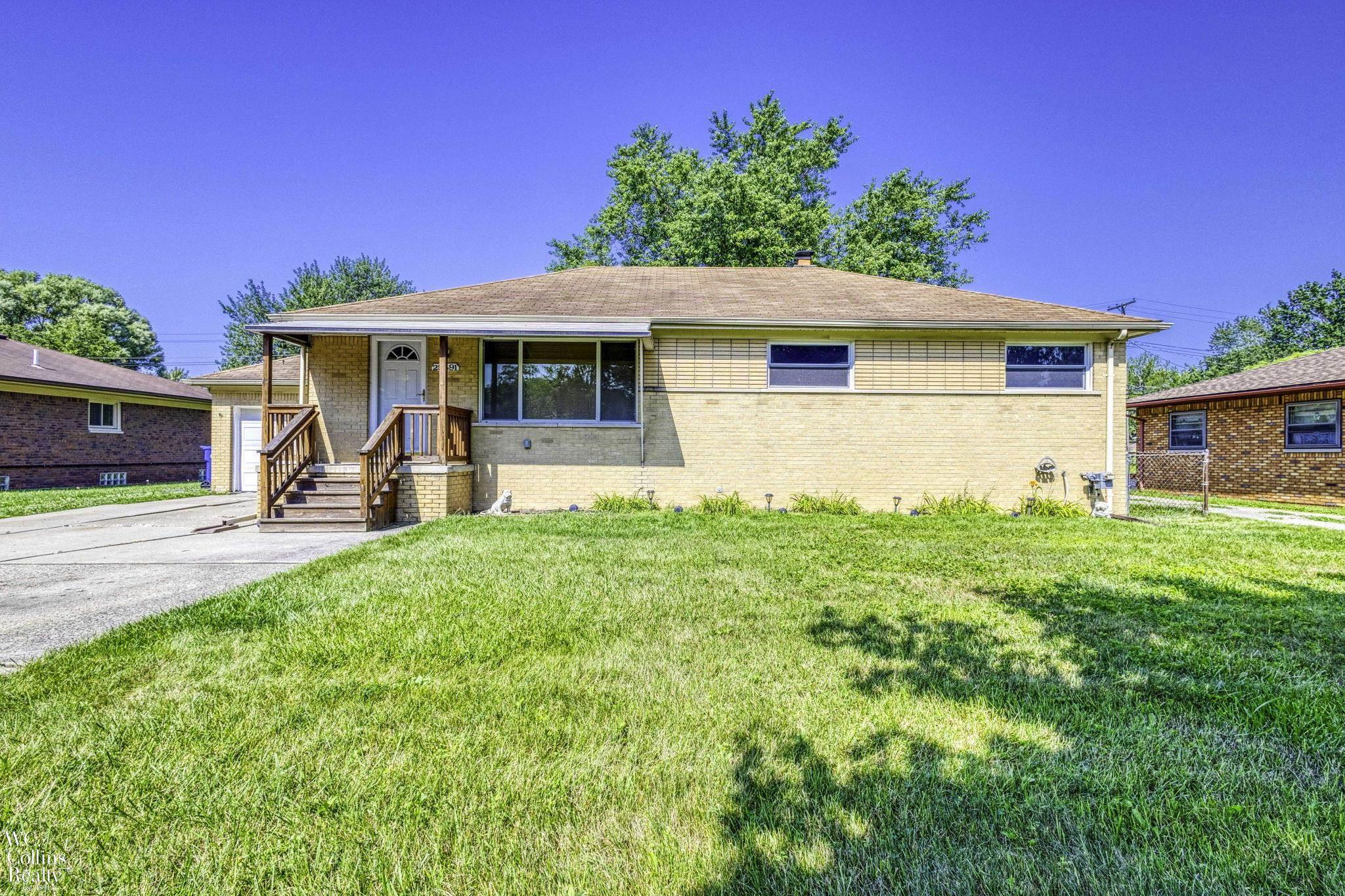Curie Ave, Warren, MI 48091