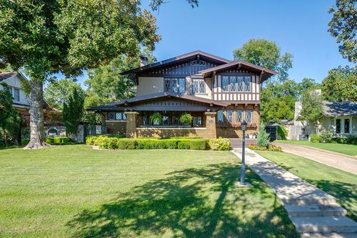 306 Prairie Ave, Cleburne, TX, 76033-5347 | Card Image