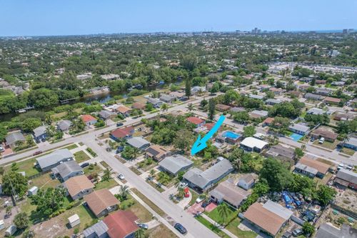 700 Nw 2nd Way, Deerfield Beach, FL, 33441 | Card Image