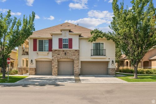 1043 W 70 N, Pleasant Grove, UT, 84062-2871 | Card Image