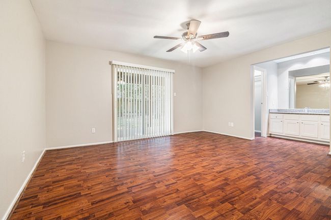 11 Fiddleleaf Ct, House other with 4 bedrooms, 3 bathrooms and 2 parking in Spring TX | Image 9