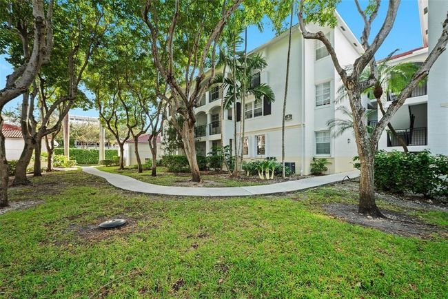 APT-9304 - 3205 Ne 184 Th St, Condo with 2 bedrooms, 2 bathrooms and null parking in Aventura FL | Image 4