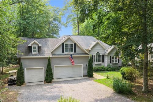 974 Wilton Coves Dr, Hartfield, VA, 23071-3059 | Card Image
