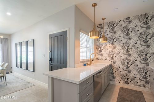 1075-11333 N 92nd St, Scottsdale, AZ, 85260-6106 | Card Image