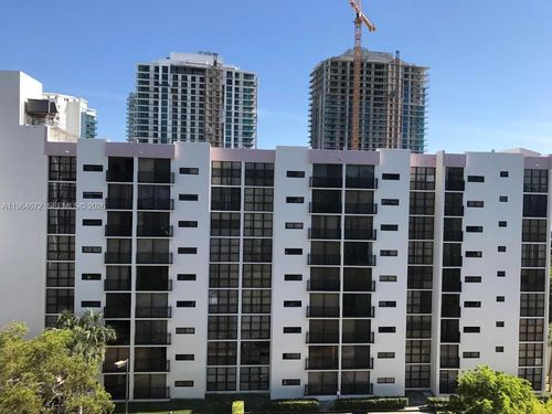 apt-816-16919 N Bay Rd, Sunny Isles Beach, FL, 33160-4219 | Card Image