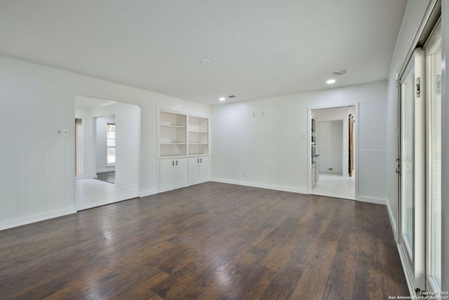 425 Winfield Blvd, House other with 3 bedrooms, 2 bathrooms and null parking in Windcrest TX | Image 11