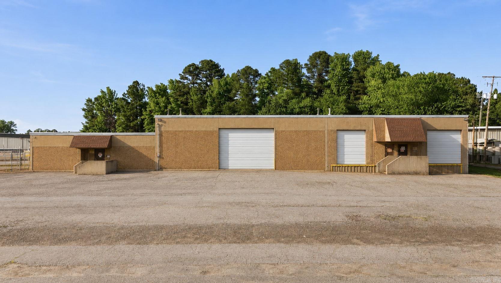 197 S Redmond Rd, Jacksonville, AR 72076