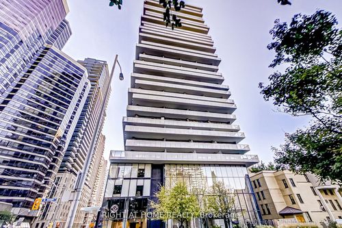 203-57 St Joseph St, Toronto, ON, M5S0C5 | Card Image