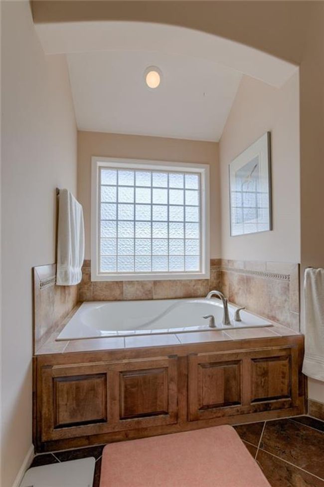 Primary Bath Features Lg Soaking tub, Double Shower, Double Vanites | Image 16