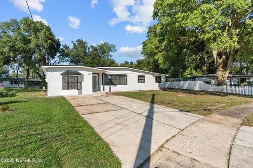 6651 Haslett Dr N, Jacksonville, FL, 32277-2018 | Card Image