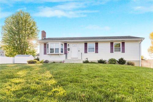 114 Birchwood Dr, Cranston, RI, 02920-1304 | Card Image