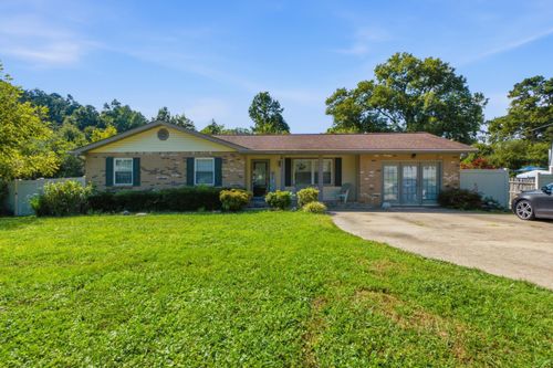 8877 Sedman Rd, Hixson, TN, 37343-1315 | Card Image