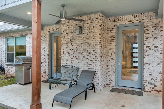 477 Lakepoint Loop, House other with 3 bedrooms, 2 bathrooms and null parking in Pottsboro TX | Image 27