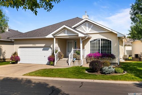 3744 Queens Gate, Regina, SK, S4S7J1 | Card Image
