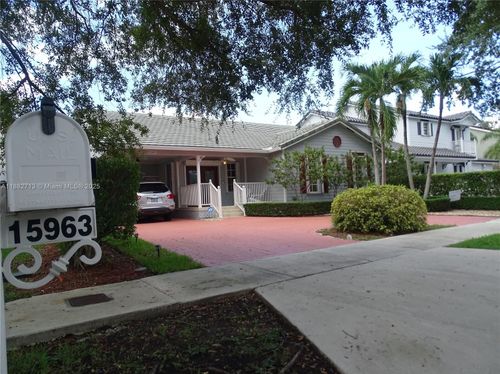 15963 Sw 97th Ter, Miami, FL, 33196-6609 | Card Image