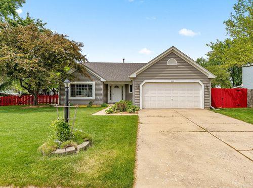 200 Fernwood Rd, Montgomery, IL, 60538-2125 | Card Image