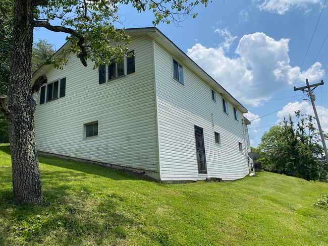 648 Hayes Creek Rd, House other with 3 bedrooms, 1 bathrooms and null parking in Strunk KY | Image 4