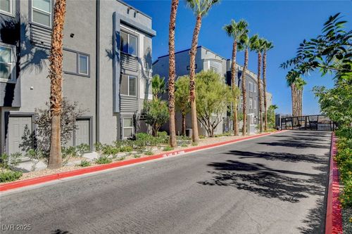 1037-9050 W Tropicana Ave, Las Vegas, NV, 89147-8186 | Card Image