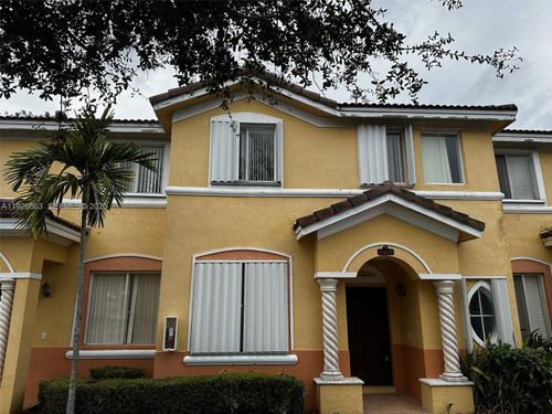 284-2452 Se 14th Ave, Homestead, FL, 33035-2545 | Card Image