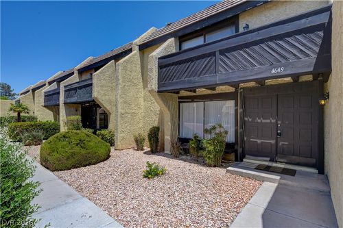 4649 Michillinda Ln, Las Vegas, NV, 89121-5717 | Card Image