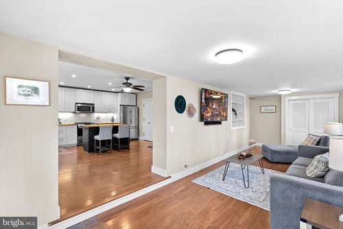 622 Timber Ln, BLUEMONT, VA, 20135-4610 | Card Image